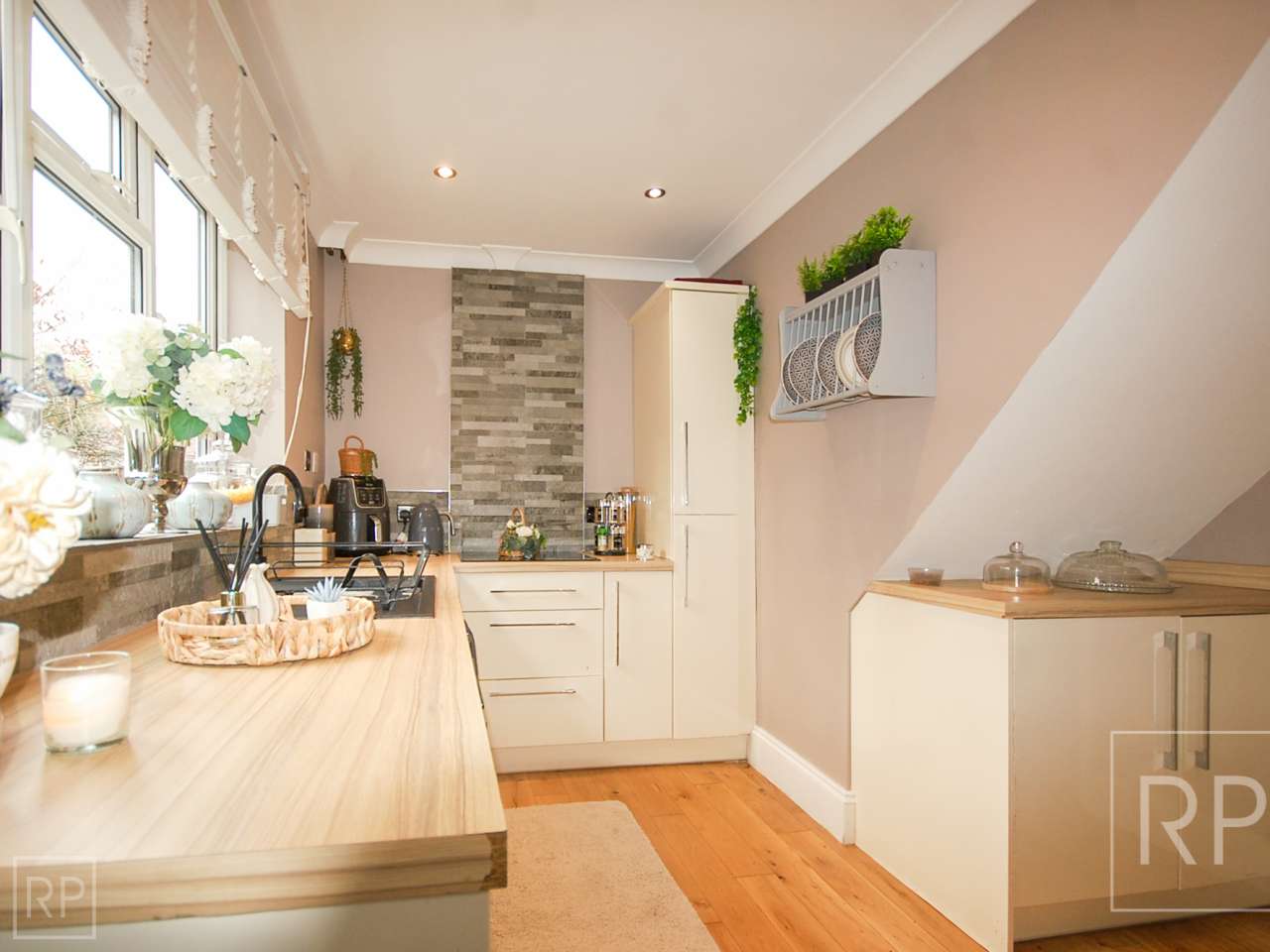 Property page :: Rees Page