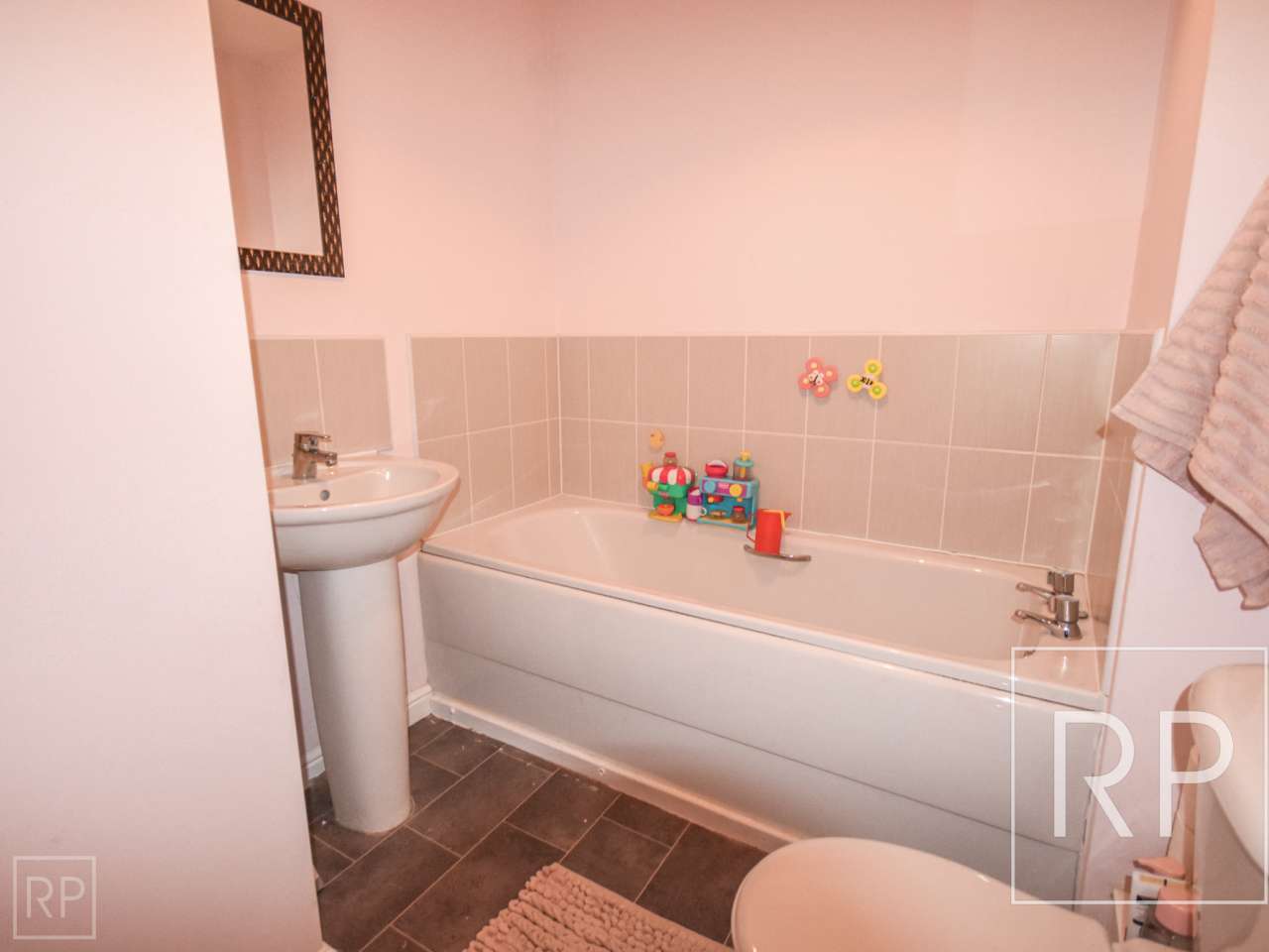 10 Europa Gardens, Wolverhampton WV10 6BY