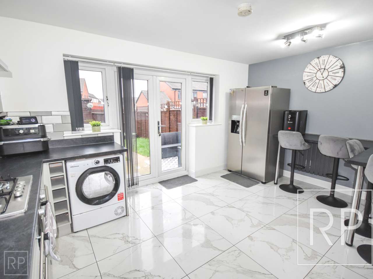 10 Europa Gardens, Wolverhampton WV10 6BY