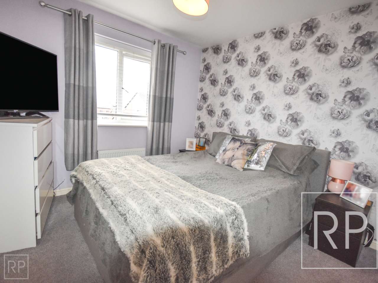 10 Europa Gardens, Wolverhampton WV10 6BY