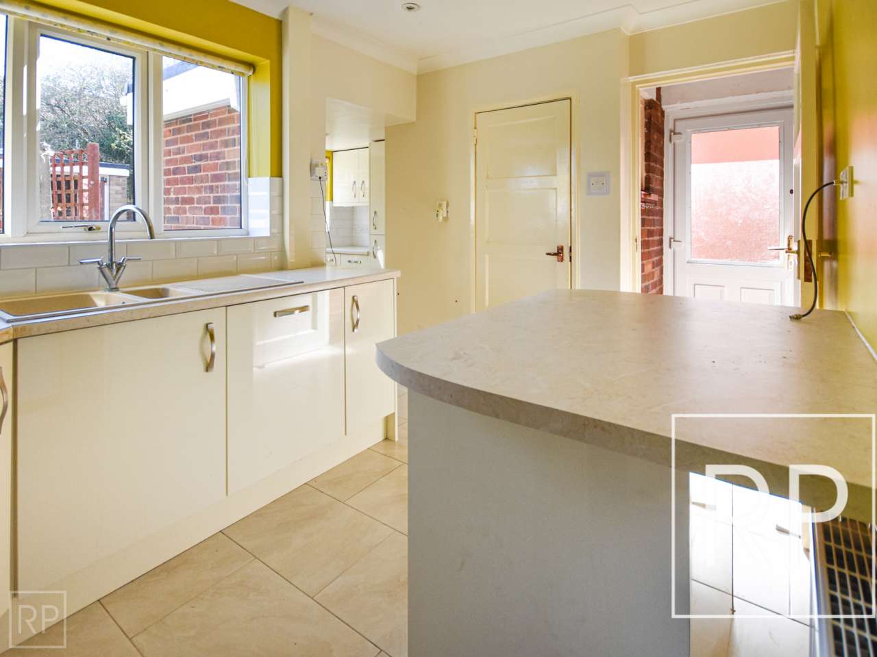 2 Aldersley Road, Wolverhampton WV6 9LT