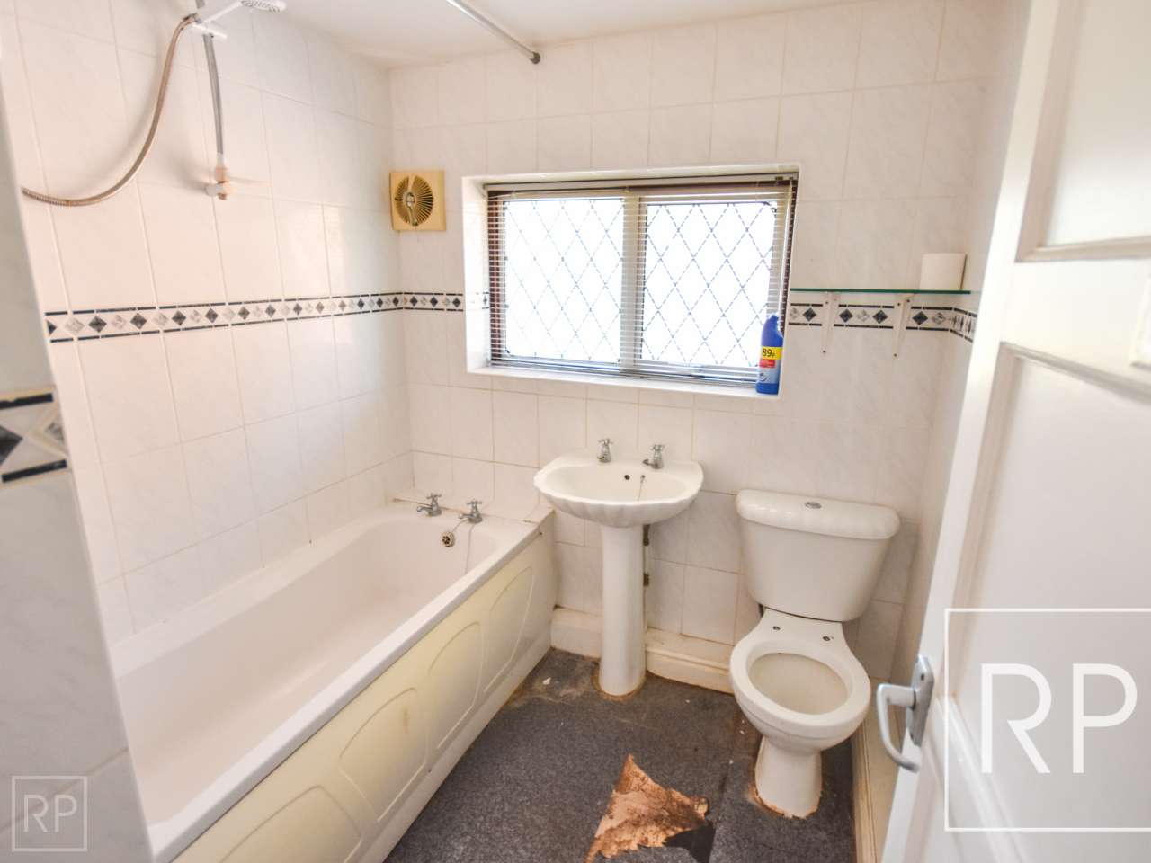 254 Castlecroft Road, Wolverhampton WV3 8ND