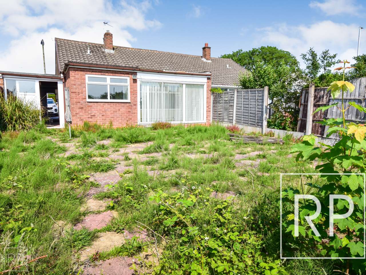 3 Acre Rise, Willenhall WV12 4SL
