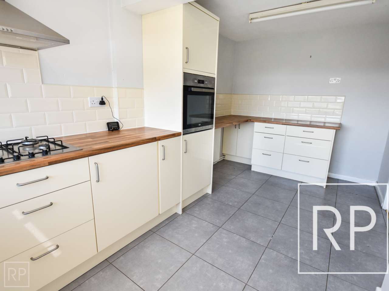 3 Acre Rise, Willenhall WV12 4SL