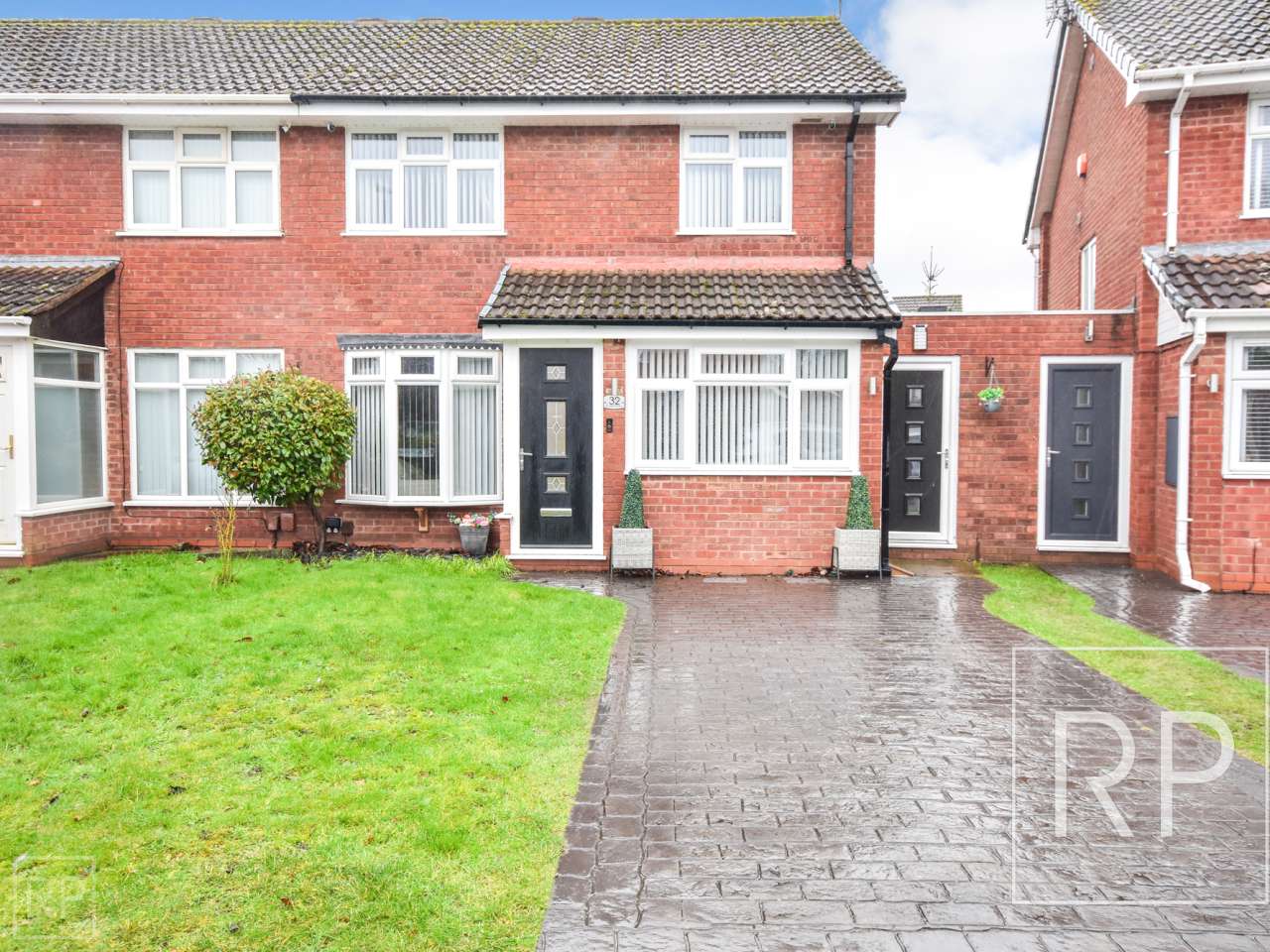 32&nbsp;Blackbrook&nbsp;Way, Wolverhampton, WV10&nbsp;8TB