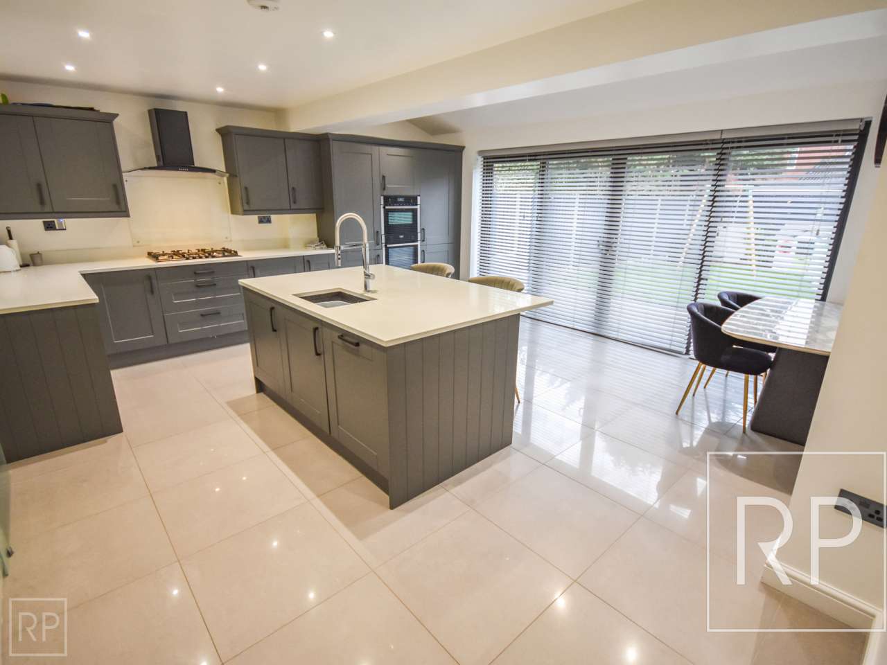 32 Blackbrook Way, Wolverhampton WV10 8TB