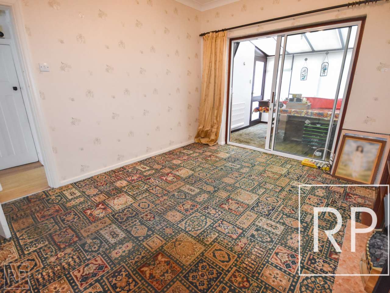 36 Winchester Road, Wolverhampton WV10 6EJ