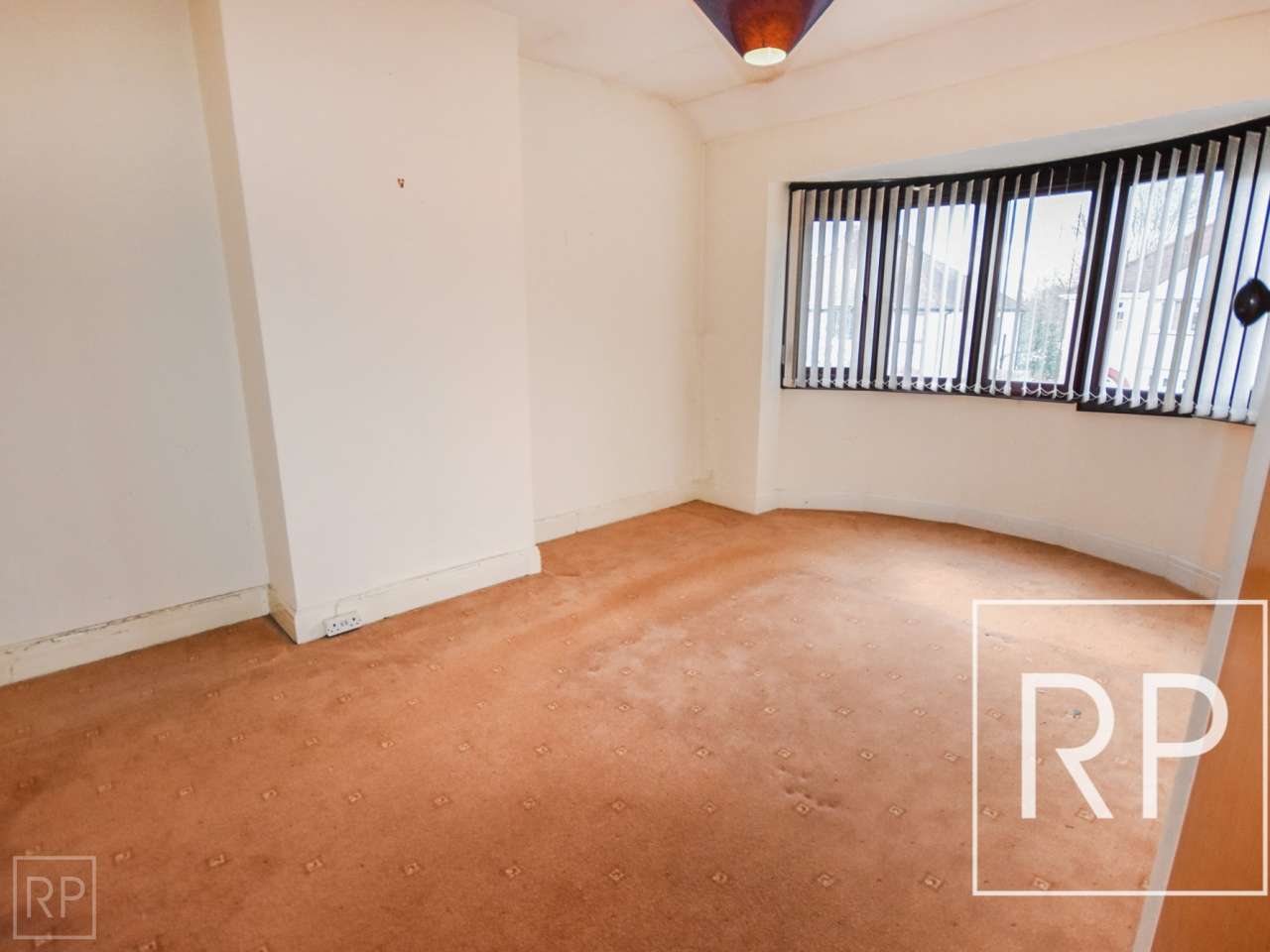 36 Winchester Road, Wolverhampton WV10 6EJ