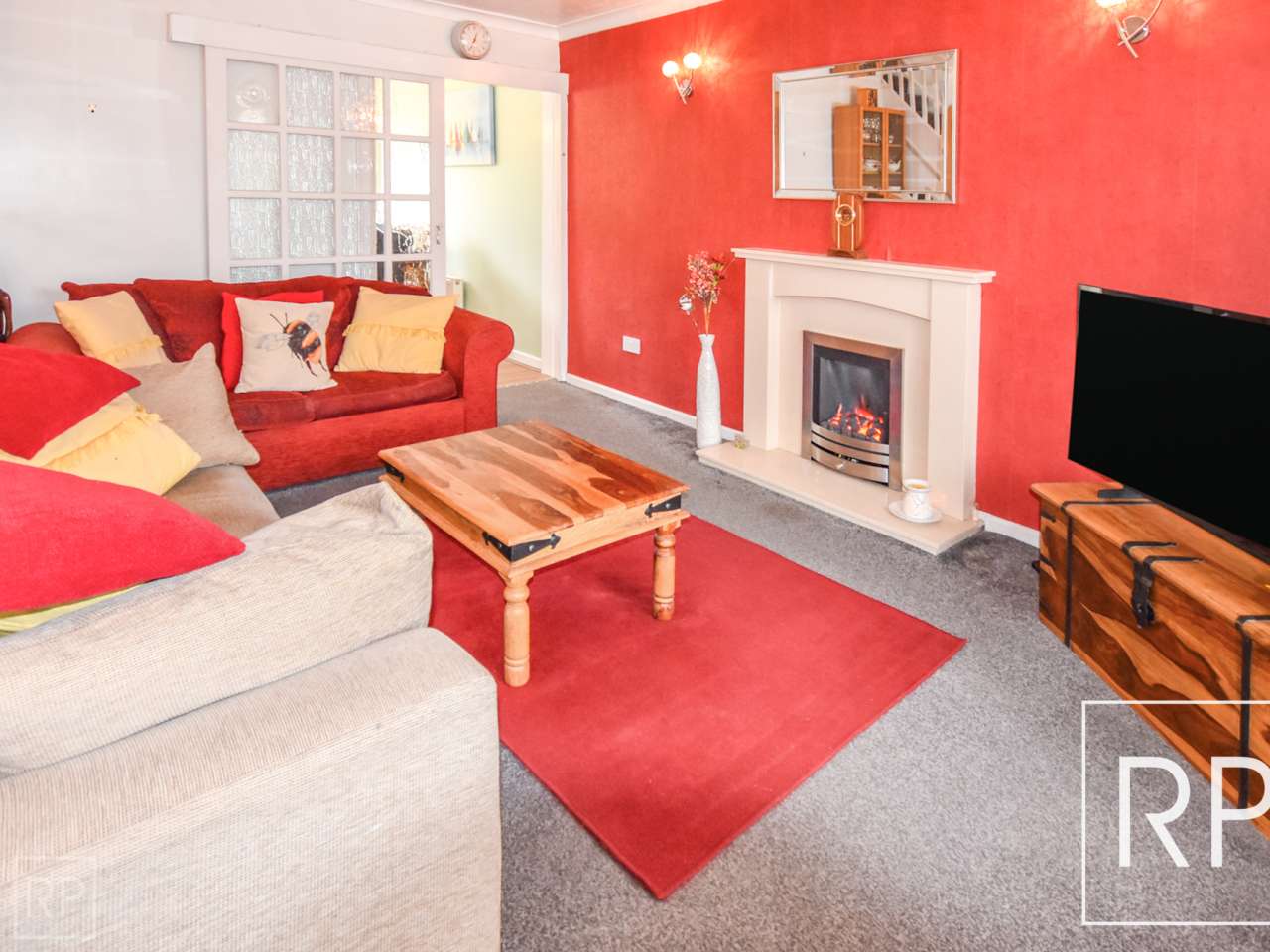 43 Alderton Drive, Wolverhampton WV3 7JX