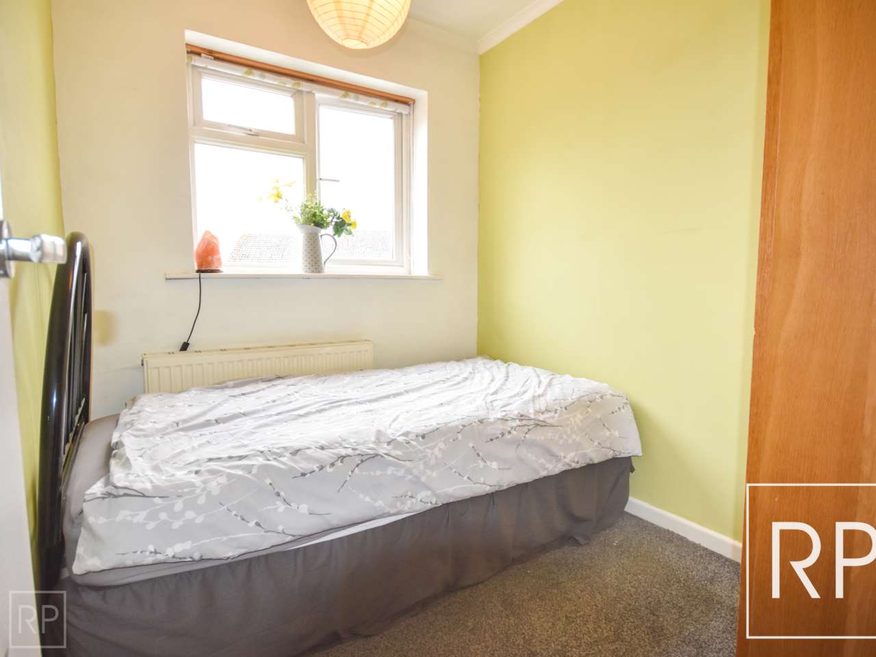 43 Alderton Drive, Wolverhampton WV3 7JX