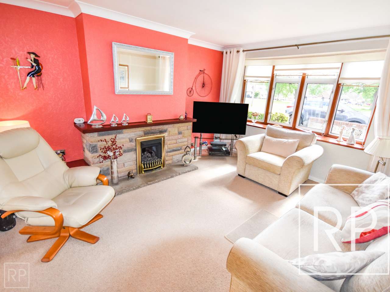 49 Keats Close, The Straits, Dudley DY3 3EA