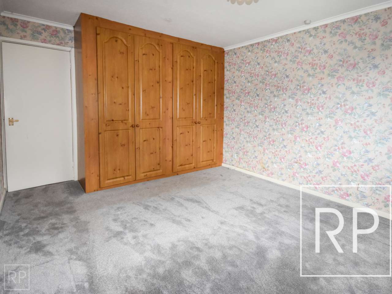 5 Elm Avenue, Bilston WV14 6AS