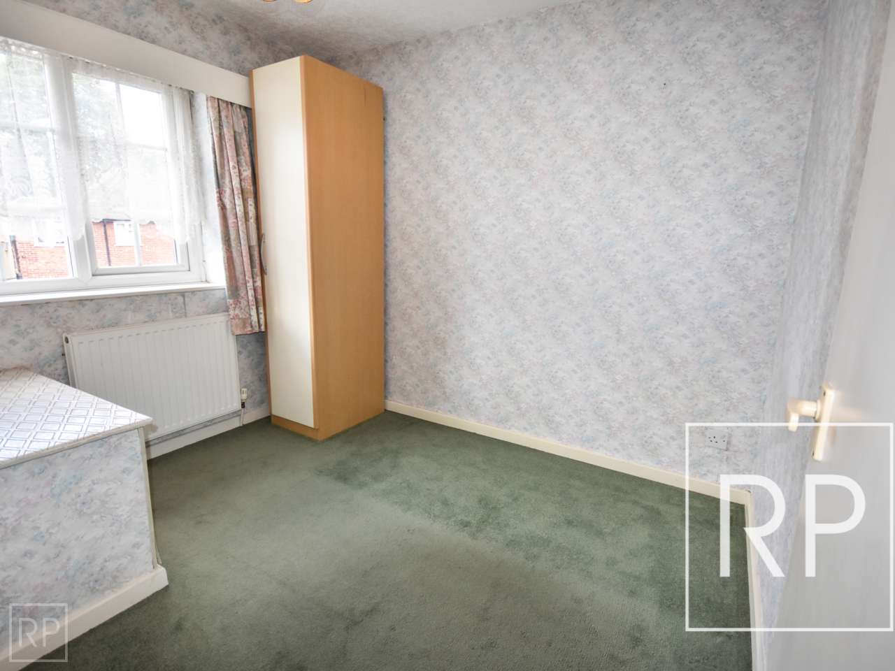 5 Elm Avenue, Bilston WV14 6AS