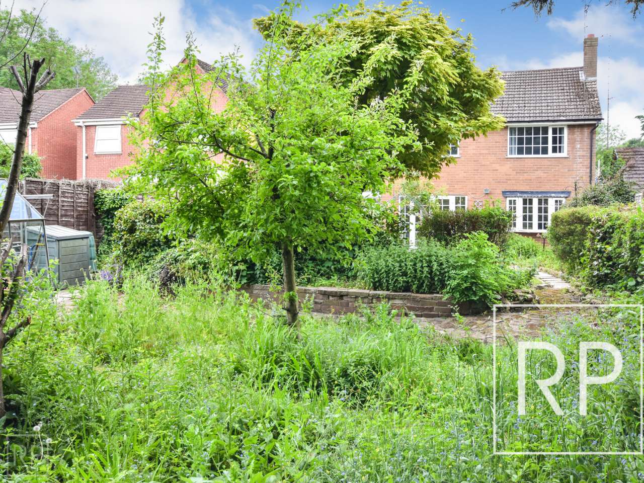5 Elm Avenue, Bilston WV14 6AS