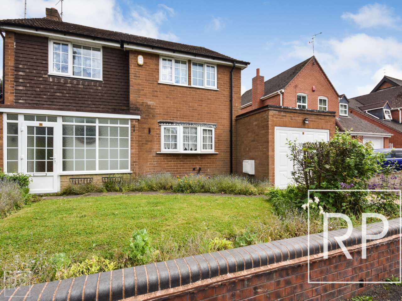 5 Elm Avenue, Bilston WV14 6AS