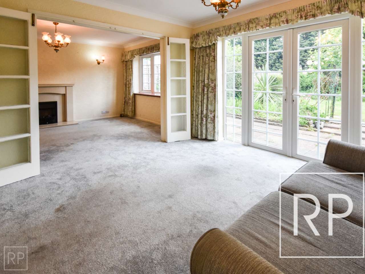 5 Elm Avenue, Bilston WV14 6AS