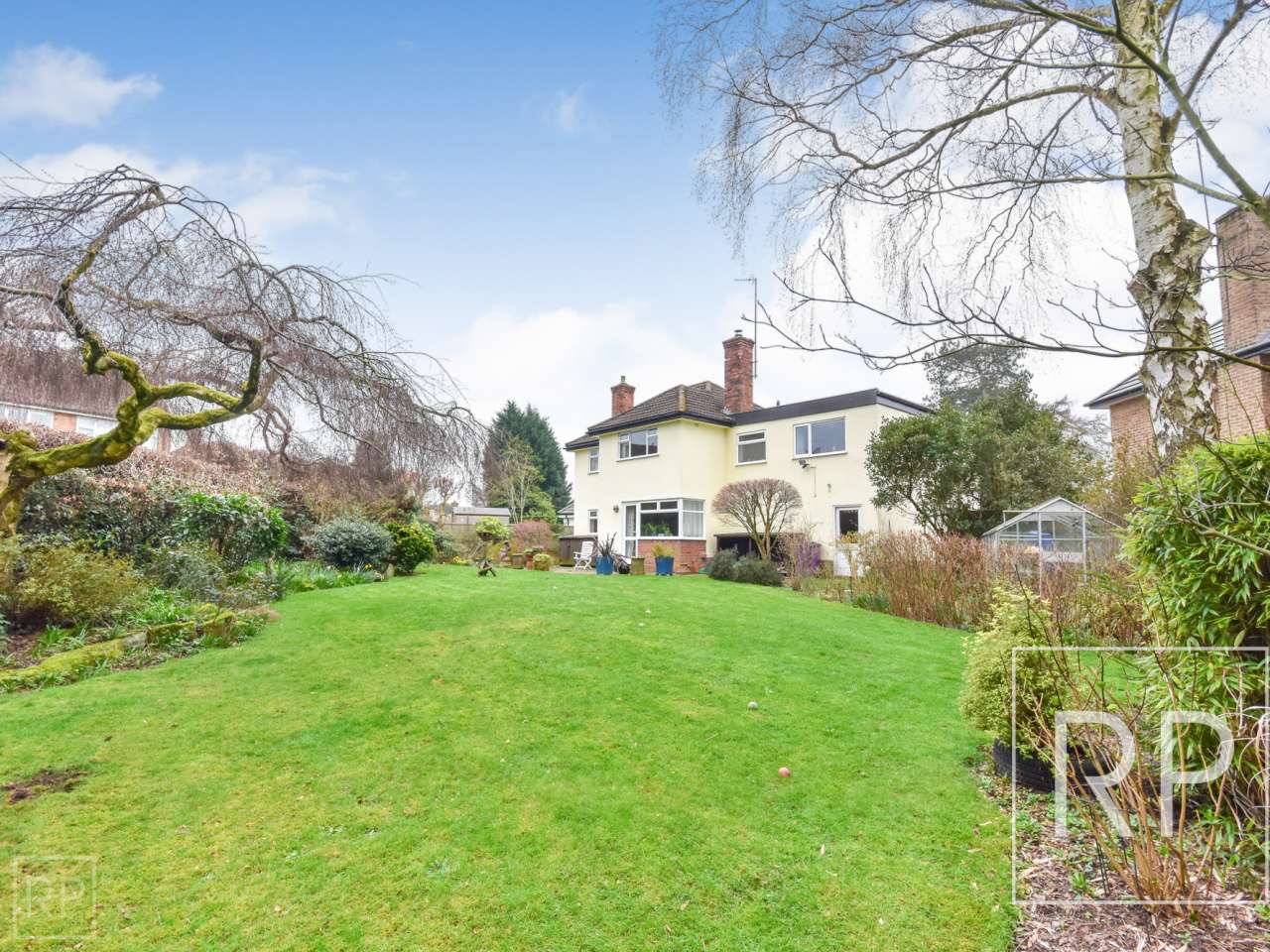 5 Finchfield Hill, Wolverhampton WV3 9DQ