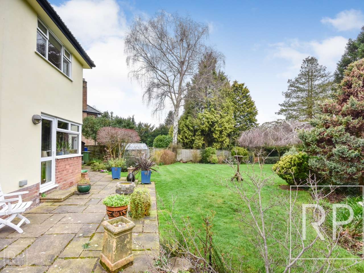 5 Finchfield Hill, Wolverhampton WV3 9DQ