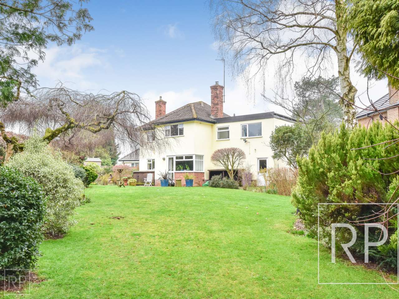 5 Finchfield Hill, Wolverhampton WV3 9DQ