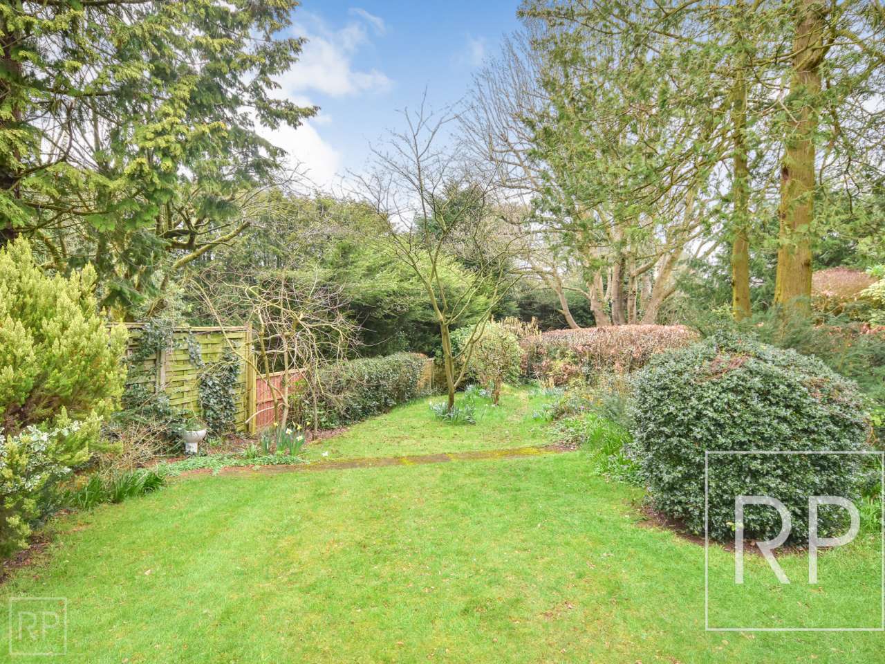 5 Finchfield Hill, Wolverhampton WV3 9DQ