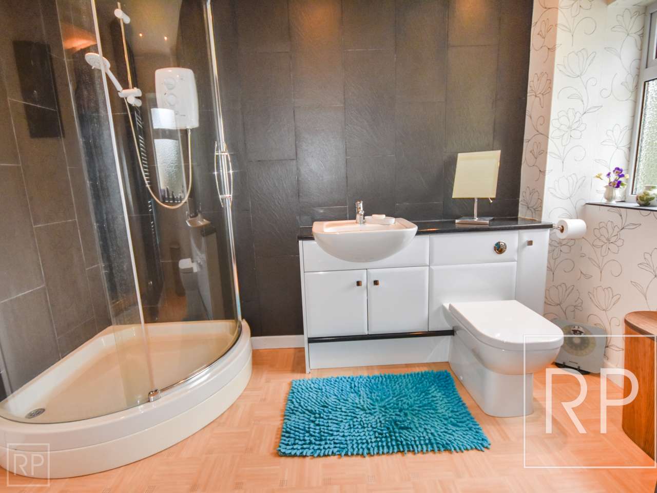 5 Finchfield Hill, Wolverhampton WV3 9DQ