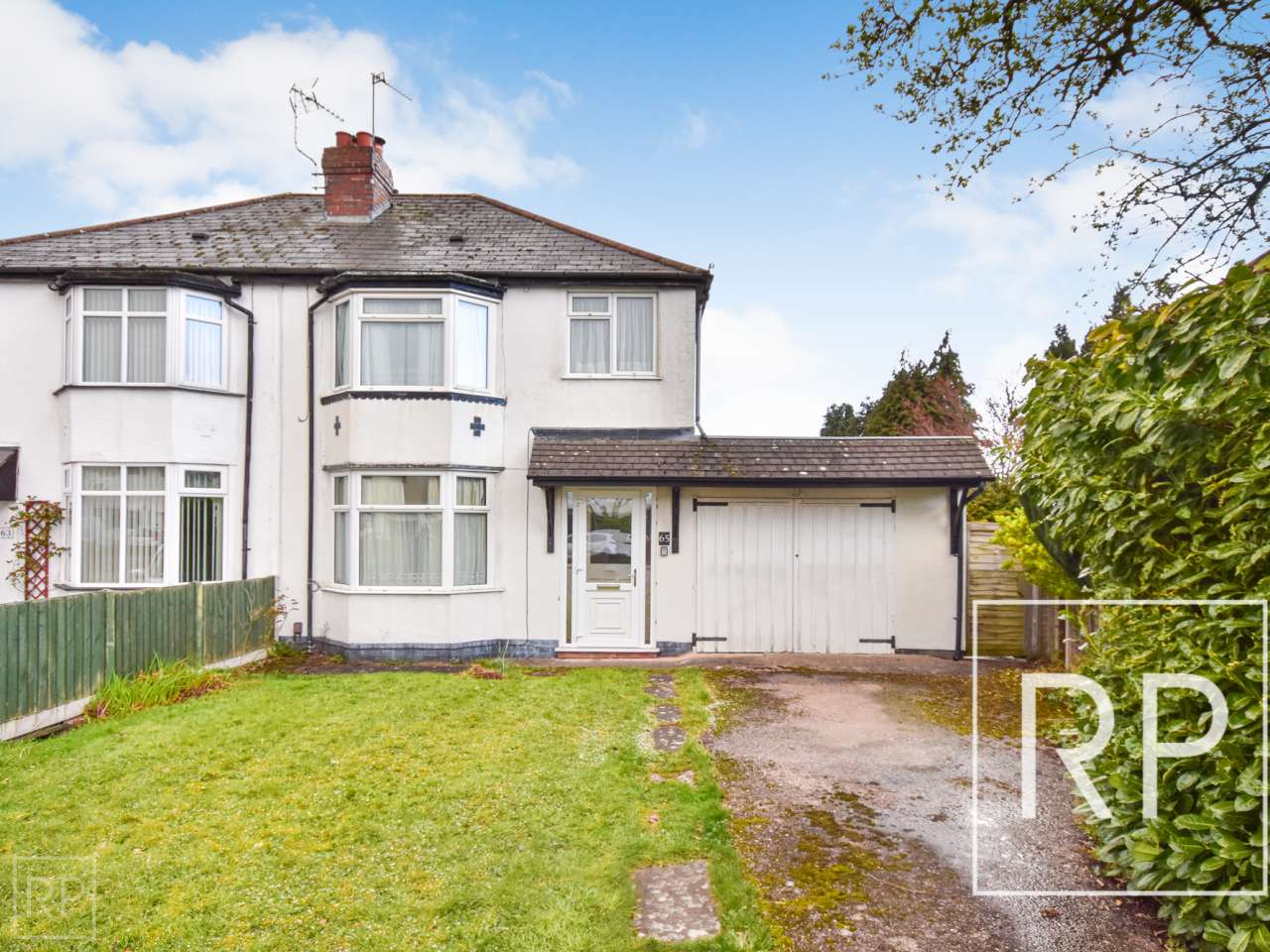 65 Finchfield Lane, Wolverhampton WV3 8EE