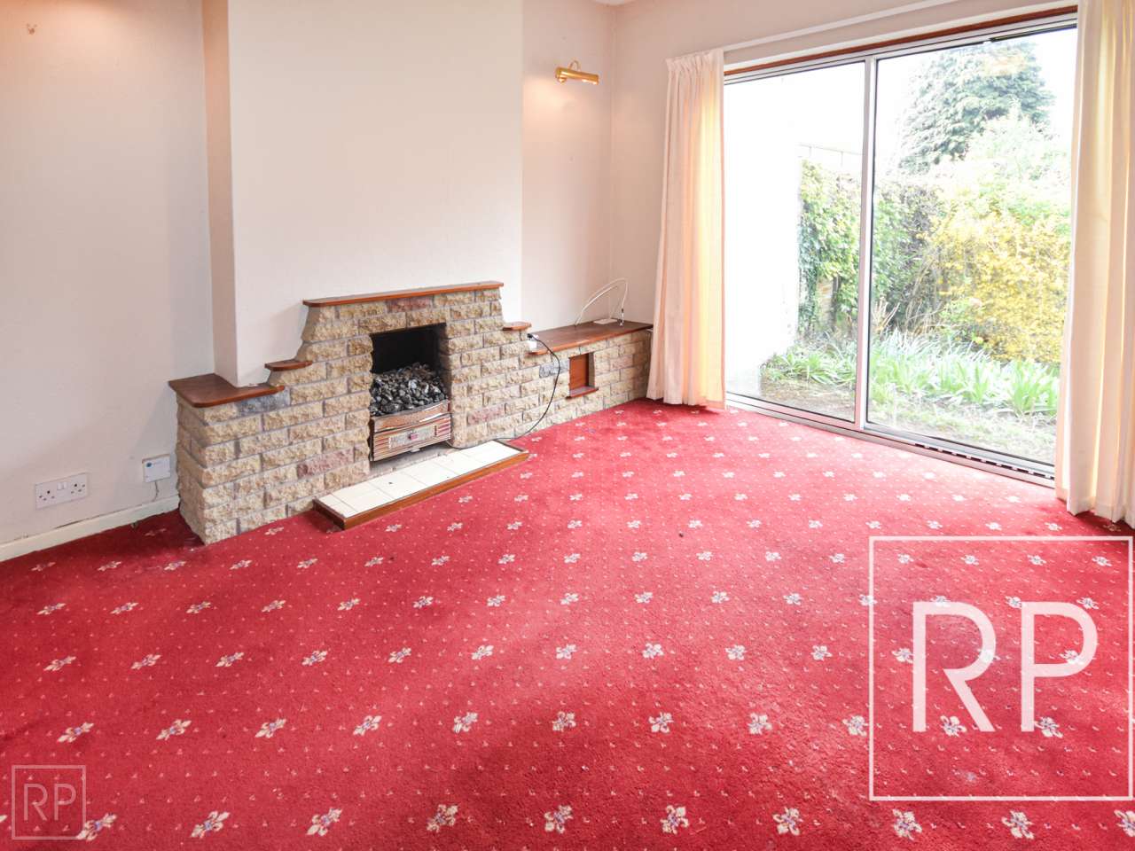 65 Finchfield Lane, Wolverhampton WV3 8EE