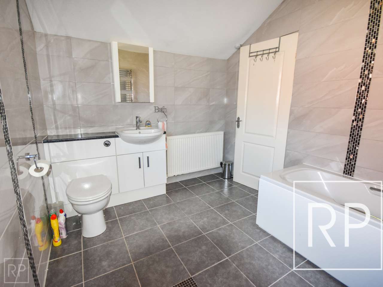 95 Wanderers Avenue, Wolverhampton WV2 3HW